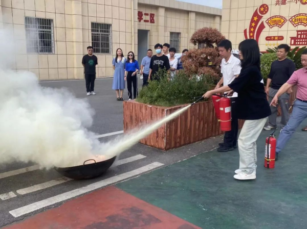 岳阳市江南通信职业技术学校,岳阳江南学校,岳阳江南通信学校,岳阳职业学校